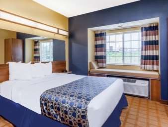 Microtel & 2* Dickson City